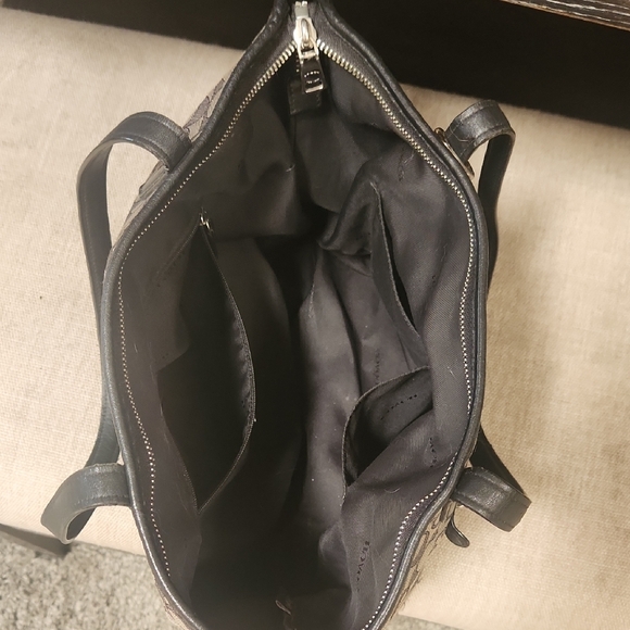 Coach Black and Gray Signature Tote With Full Size Wallet! Great Gift! - Picture 5 of 8